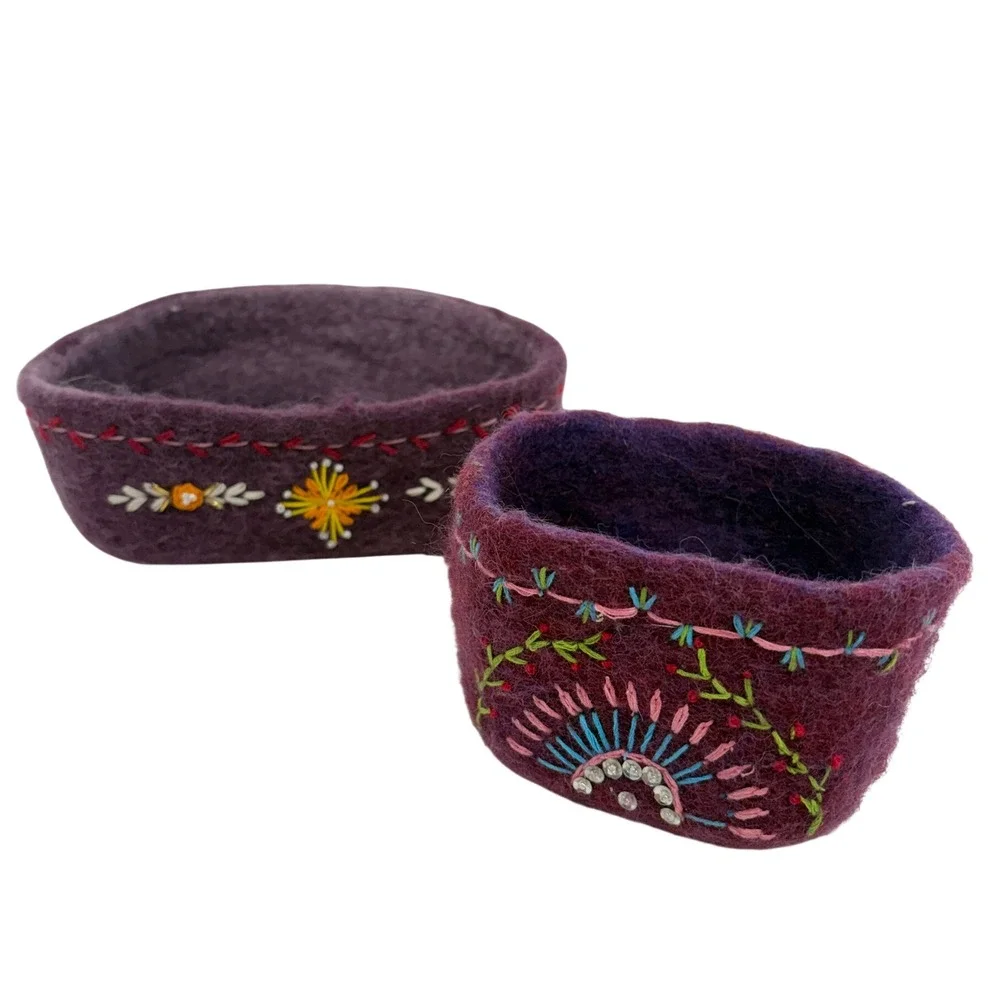 Handmade Felted Wool Embroidered Bowls Purple Boho Trinket Dish Lot of 2 7/31